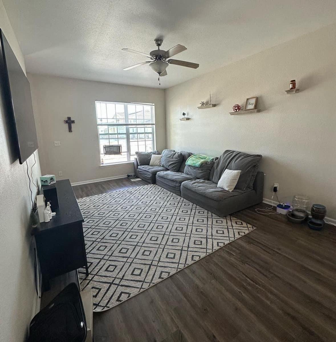 Freshly cleaned living room by Alfa Cleaning